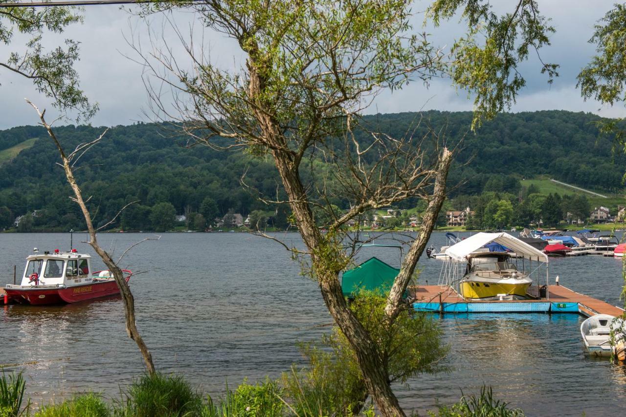 Ski Harbor #15 McHenry Bagian luar foto
